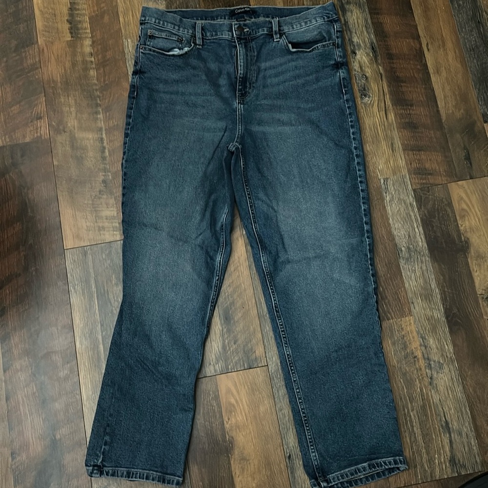 BRAND NEW Calvin Klein Women’s Jeans